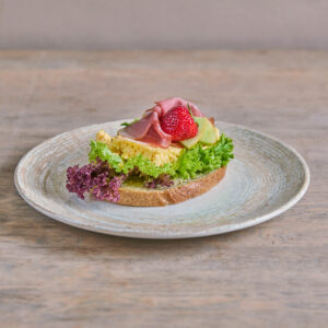 Smørbrød med spekeskinke og eggerøre
